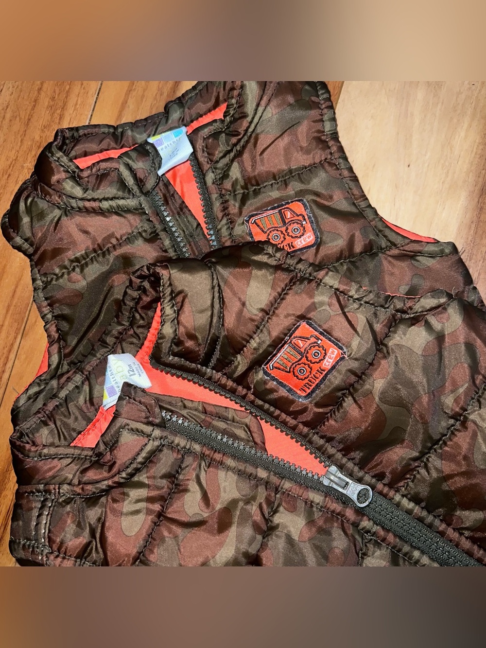 12M Healthtex Camo vests